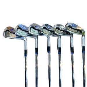 �r�q�h�w�n�m�@�y�T�U�T�@�@�U�r