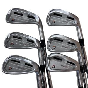 �a�q�h�c�f�d�r�s�n�m�d�@�Q�Q�Q�b�a�{�@�U�r