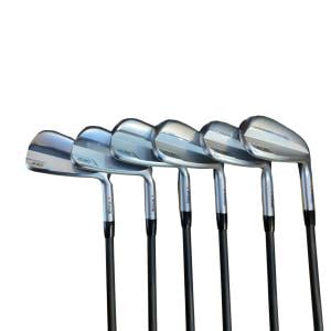 ���T�R�O�@�U�r