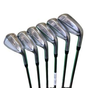 �s���������������@�s�P�T�O�i�Q�O�Q�R�j�@�U�r