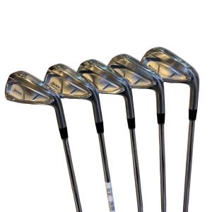 �r�q�h�w�n�m�@�y�w���V�@�@�U�r