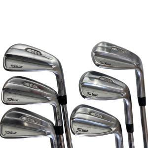 �s���������������@�s�P�O�O�i�Q�O�Q�P�j�@�U�r�@�t�r�`