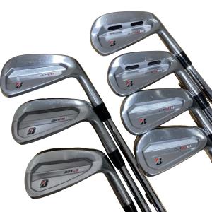 �a�q�h�c�f�d�r�s�n�m�d�@�Q�Q�P�b�a�@�V�r