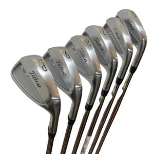 �s���������������@�s�P�T�O�i�Q�O�Q�R�j�@�U�r