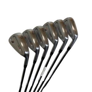 �a�q�h�c�f�d�r�s�n�m�d�@�Q�Q�P�b�a�@�U�r