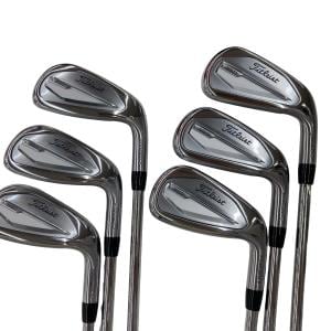 �s���������������@�s�R�T�O�i�Q�O�Q�R�j�@�U�r