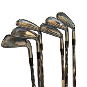 �s�����������@�l�������@�o�E�W�b�a�i�Q�O�Q�T�j�@�U�r�i���{���F�U�{�Z�b�g�j