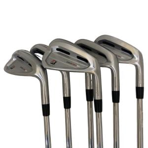 �a�q�h�c�f�d�r�s�n�m�d�@�Q�Q�Q�b�a�{�@�U�r