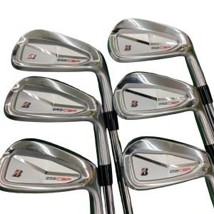 �a�q�h�c�f�d�r�s�n�m�d�@�Q�T�W�b�a�o�@�U�r