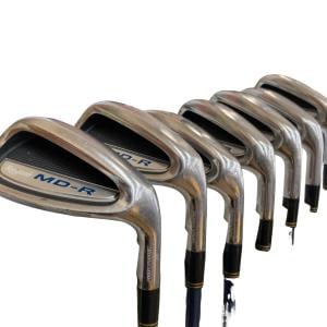 �q�����������������@�l�c�|�q�@�W�r