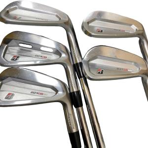 �a�q�h�c�f�d�r�s�n�m�d�@�Q�Q�P�b�a�@�U�r