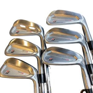 �a�q�h�c�f�d�r�s�n�m�d�@�Q�Q�P�b�a�@�U�r