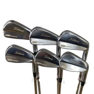 �s���������������@�l�a�@�V�P�Q�@�U�r