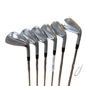 �r�q�h�w�n�m�@�y�|�e�n�q�f�d�c�@�U�r