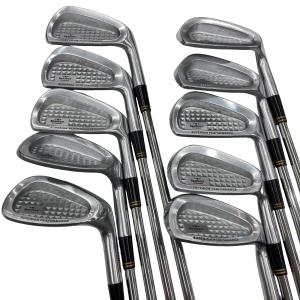 �s�n�t�q�r�s�`�f�d�@�u�R�O�O�O�@�P�O�r