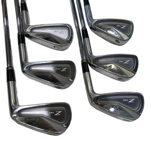 �r�q�h�w�n�m�@�y�V�S�T�@�@�U�r