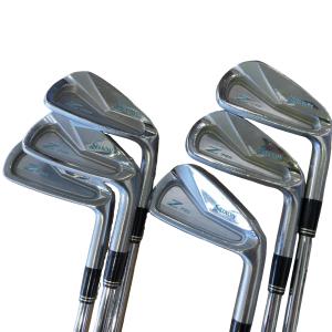 �r�q�h�w�n�m�@�y�V�S�T�@�@�U�r