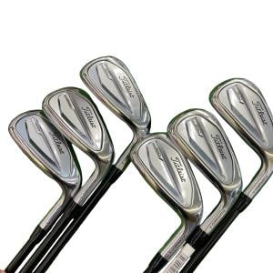 �s���������������@�s�R�T�O�i�Q�O�Q�R�j�@�U�r