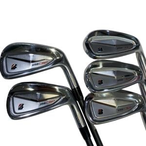 �a�q�h�c�f�d�r�s�n�m�d�@�Q�T�W�b�a�o�@�U�r