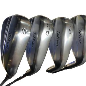 �s���������������@�s�R�T�O�i�Q�O�Q�T�j�@�U�r