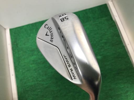 i`vr@q`v@NbL@TW°^PQ°w