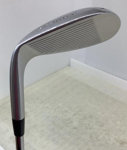 TOUR B XW−1(2018) 52°/08°