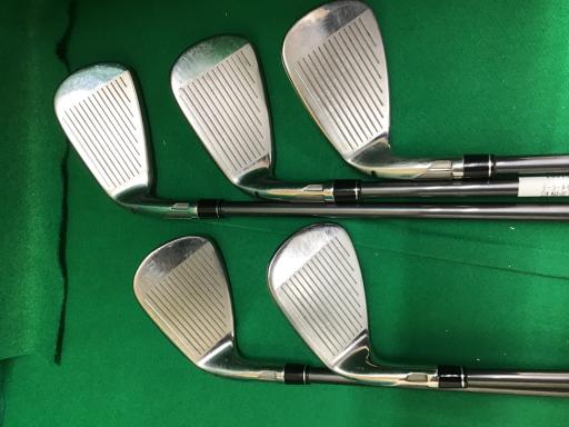 rhl@l`wEnr@@Tri{FT{Zbgj