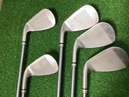 �w�w�h�n�i�Q�O�P�Q�j�@�T�r�i���{���F�T�{�Z�b�g�j