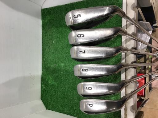 �w�w�h�n�i�Q�O�P�U�j�@�U�r�i���{���F�U�{�Z�b�g�j