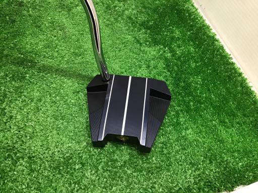 Ａｉ−ＯＮＥ・ＭＩＬＬＥＤ　ＥＬＥＶＥＮ　Ｔ　３４インチ
