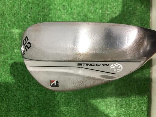 ＢＲＩＤＧＥＳＴＯＮＥ　ＢＩＴＩＮＧ　ＳＰＩＮ　５２°／０８°Ｍ