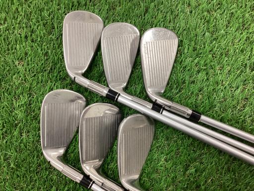 �l�U�@�U�r�i���{���F�U�{�Z�b�g�j