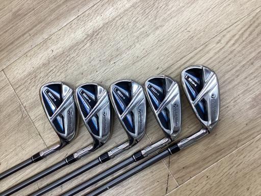 rhl@l`w@@Tri{FT{Zbgj