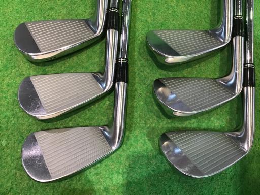 rqhwnm@yXUT@Uri{FU{Zbgj