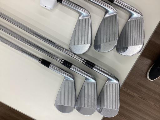 �r�q�h�w�n�m�@�y�V�U�T�@�@�U�r�i���{���F�U�{�Z�b�g�j