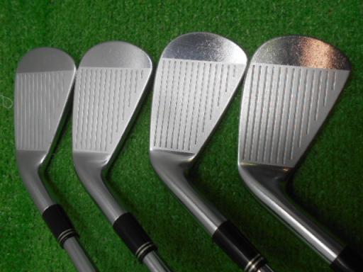 rqhwnm@yXUT@Wri{FV{Zbgj