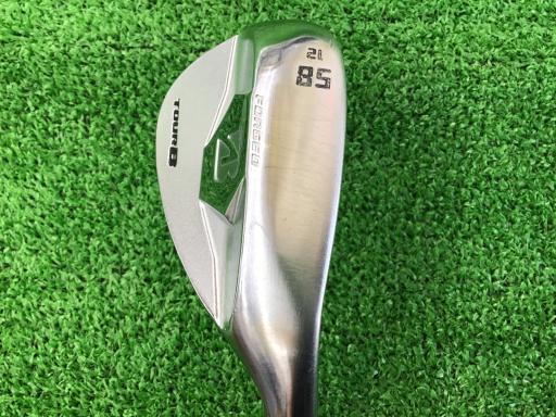 TOUR B XW−1(2018) 58°/12°