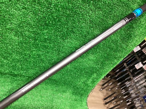 rhl@l`w@@Tri{FT{Zbgj