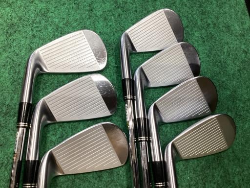 rqhwnm@yXUT@Wri{FV{Zbgj