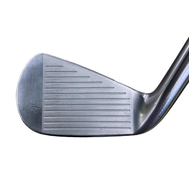 �r�q�h�w�n�m�@�y�V�U�T�@���S