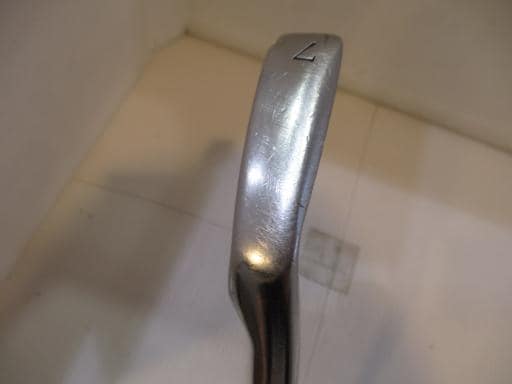 �q�������q���@�q�����@�l�b�i�Q�O�P�U�j�@�U�r�i���{���F�U�{�Z�b�g�j