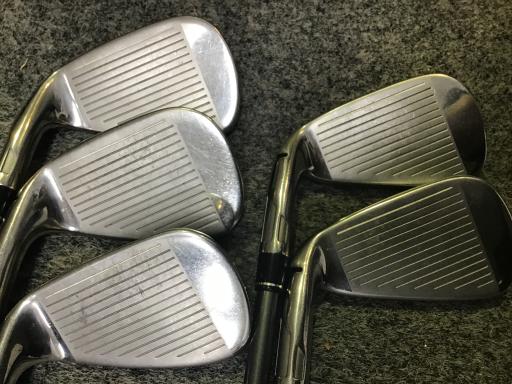 rhl@l`w@@Tri{FT{Zbgj