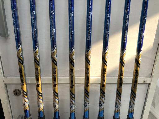 rqhwnm@yXST@Wri{FW{Zbgj