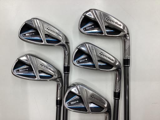 rhl@l`w@@Tri{FT{Zbgj