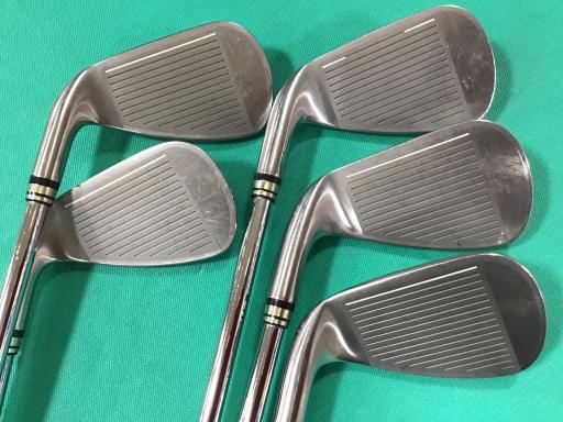 wwhniQOPQj@Tri{FT{Zbgj