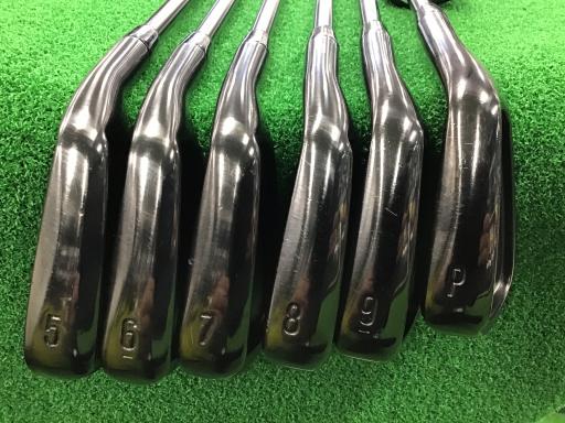 Ｘ　ＦＯＲＧＥＤ　ＳＴＡＲ（２０２４）　ＢＬＡＣＫ　６Ｓ