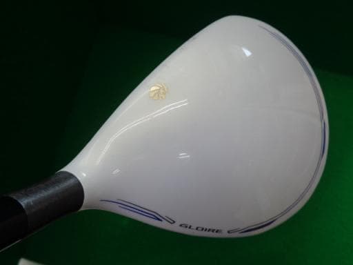 ＧＬＯＩＲＥ　Ｆ　３Ｗ