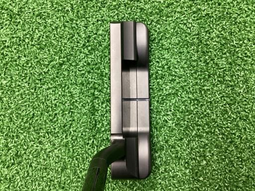 ＳＣＯＴＴＹ　ＣＡＭＥＲＯＮ　Ｂ３　ＴＲＩＰＬＥ　ＢＬＡＣＫ　ＤＥＳＩＧＮ　ＬＴＤ　ＳＡＮＴＡ　ＦＥ　３４インチ