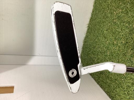 ＶＥＲＳＡ　＃２　ホワイト　３５インチ