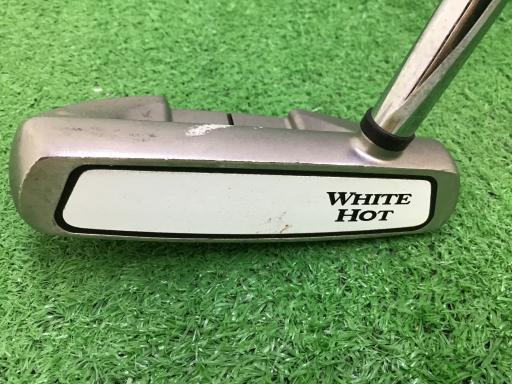 ＷＨＩＴＥ　ＨＯＴ　＃５　３２インチ